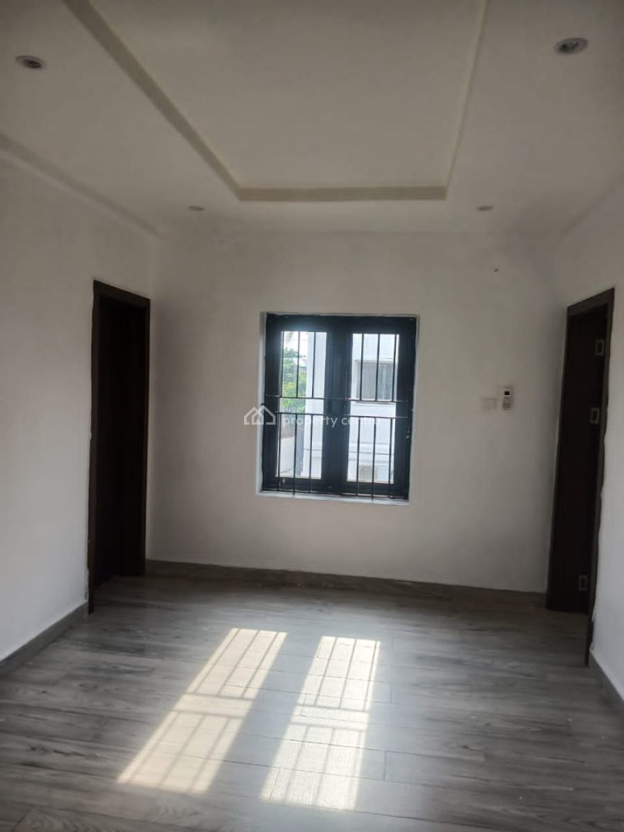 a Luxury 2bedroom Apartment Within a Seren Estate, Dolphin Estate,, Ikoyi, Lagos, House for Rent