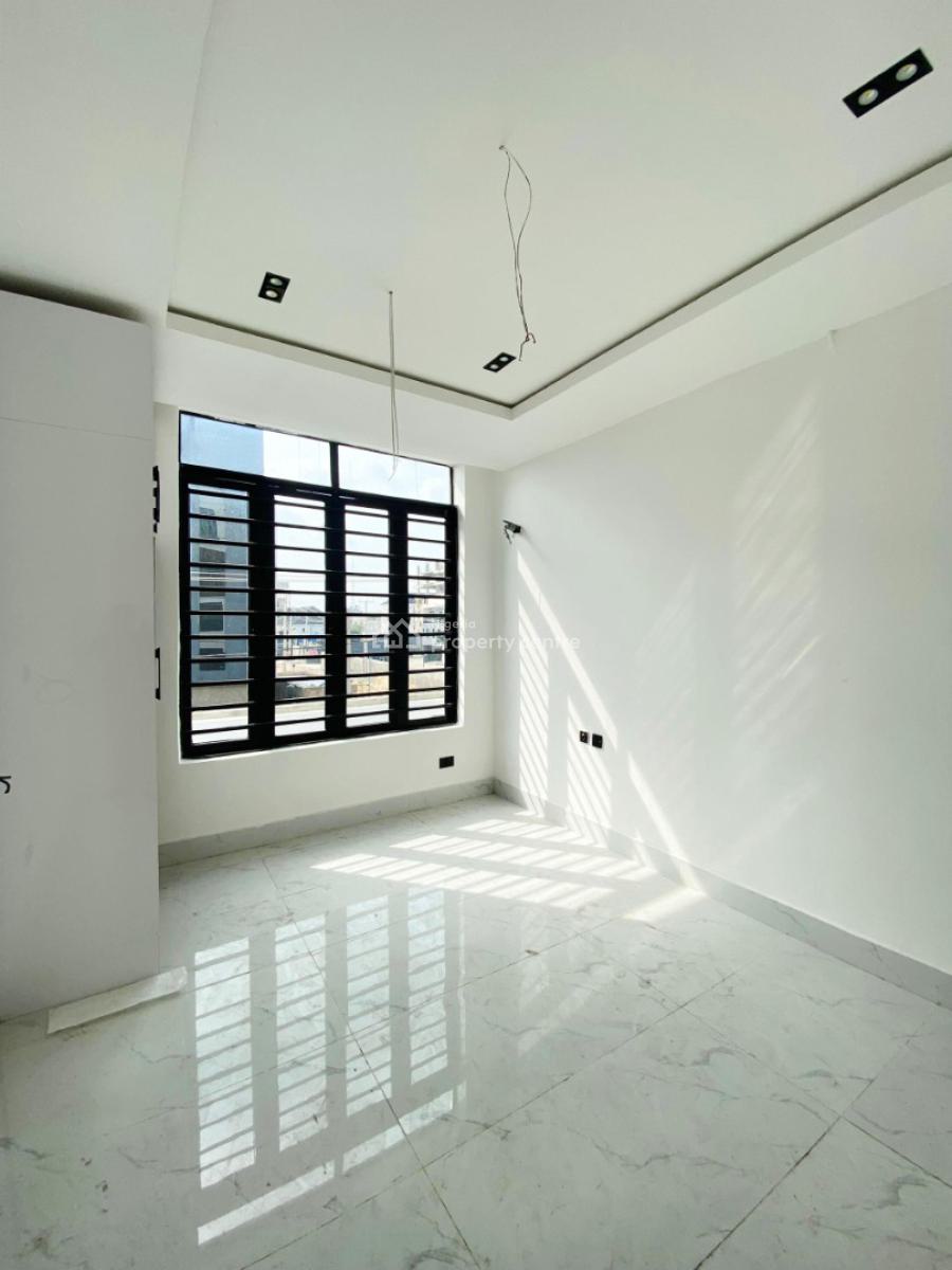 Luxury 2 Bedroom Apartment, Lekki Ph1, Lekki Phase 1, Lekki, Lagos, Block of Flats for Sale