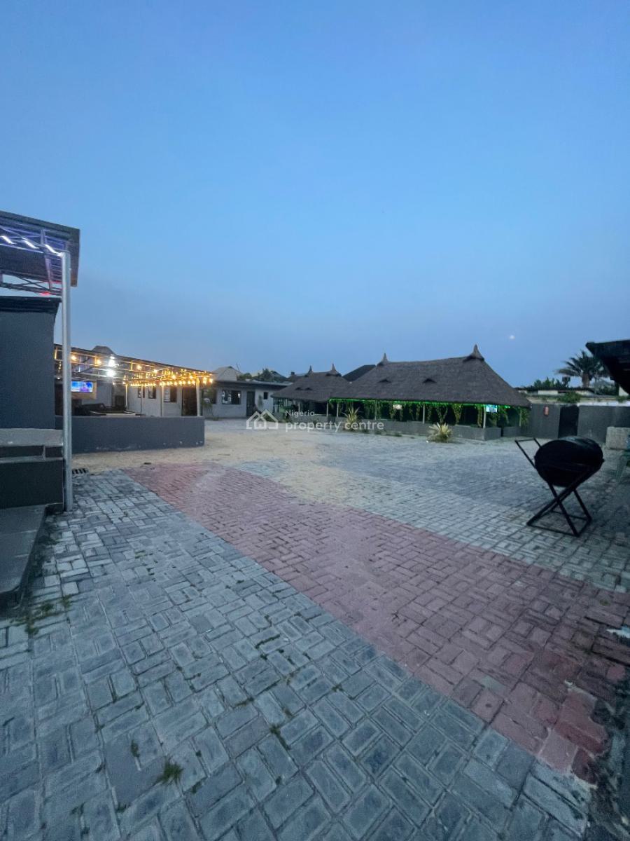 Fully Equipped Lounge and Bar with Solar Power, Sangotedo, Ajah, Lagos, Restaurant / Bar for Rent