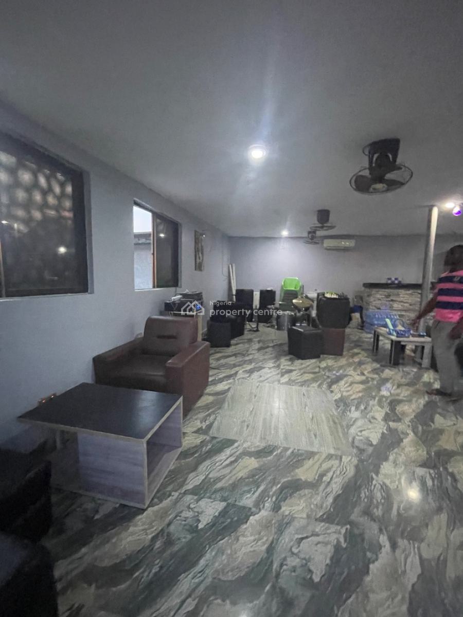 Fully Equipped Lounge and Bar with Solar Power, Sangotedo, Ajah, Lagos, Restaurant / Bar for Rent