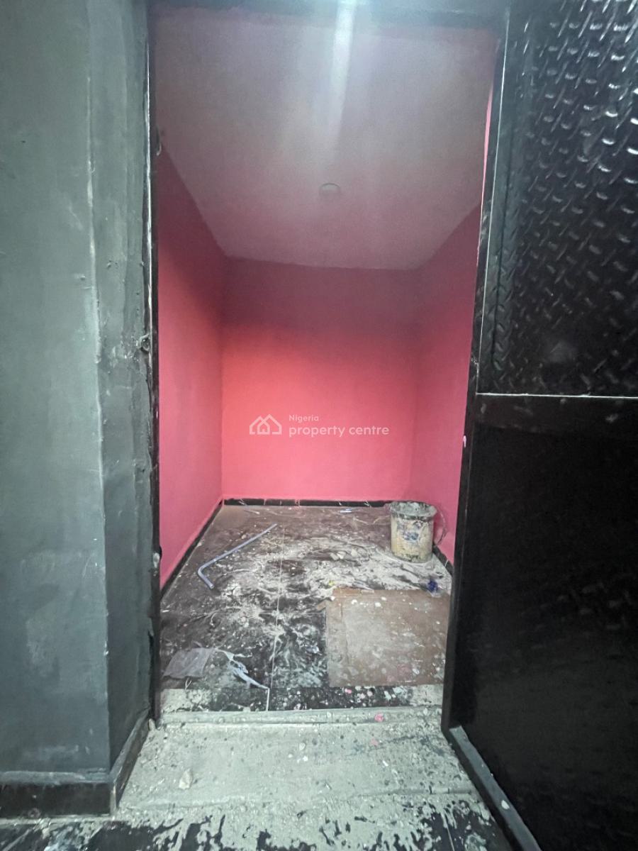 Small Shop for a Stall, Sangotedo, Ajah, Lagos, Shop for Rent