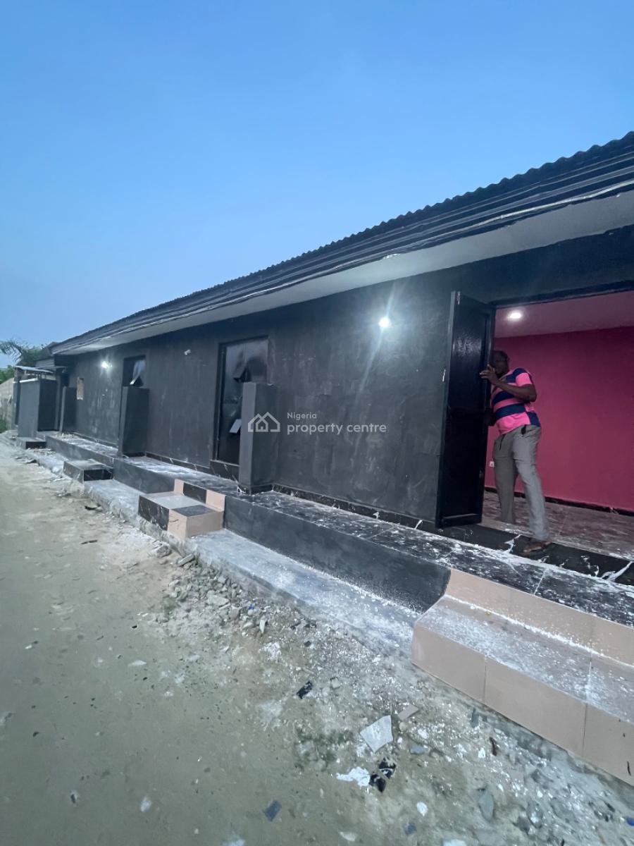 Small Shop for a Stall, Sangotedo, Ajah, Lagos, Shop for Rent