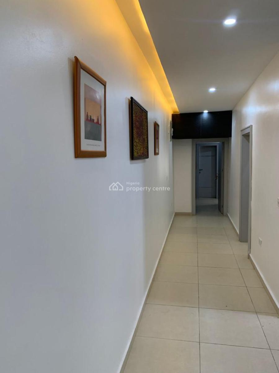 Radiant 2 Bedroom Apartment, No. 12, The Republic, Adjacent Suncity Junction, Kaura District, Abuja, Central Business District, Abuja, Flat / Apartment Short Let