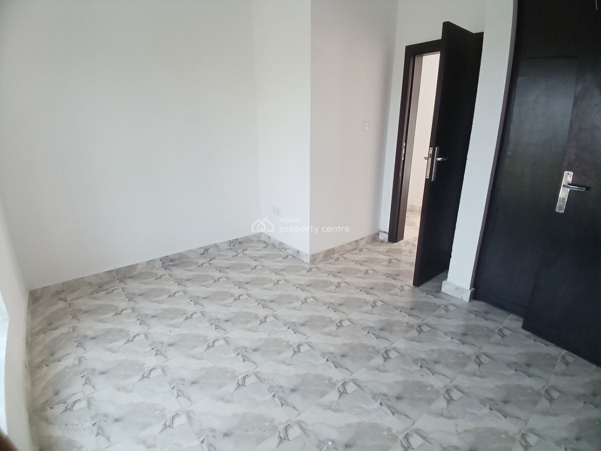 a Newly Built Luxury 3-bedroom Flat in a Serene Location, Ogunfayo Awoyaya, Awoyaya, Ibeju Lekki, Lagos, Flat / Apartment for Rent