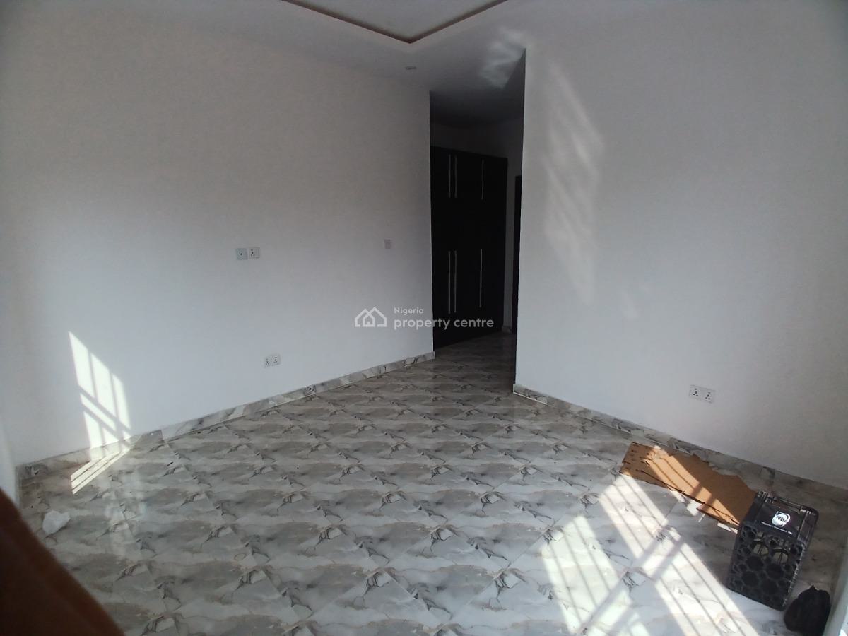 a Newly Built Luxury 3-bedroom Flat in a Serene Location, Ogunfayo Awoyaya, Awoyaya, Ibeju Lekki, Lagos, Flat / Apartment for Rent