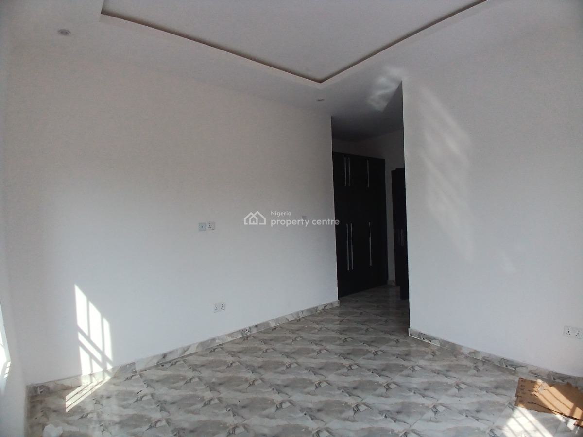 a Newly Built Luxury 3-bedroom Flat in a Serene Location, Ogunfayo Awoyaya, Awoyaya, Ibeju Lekki, Lagos, Flat / Apartment for Rent