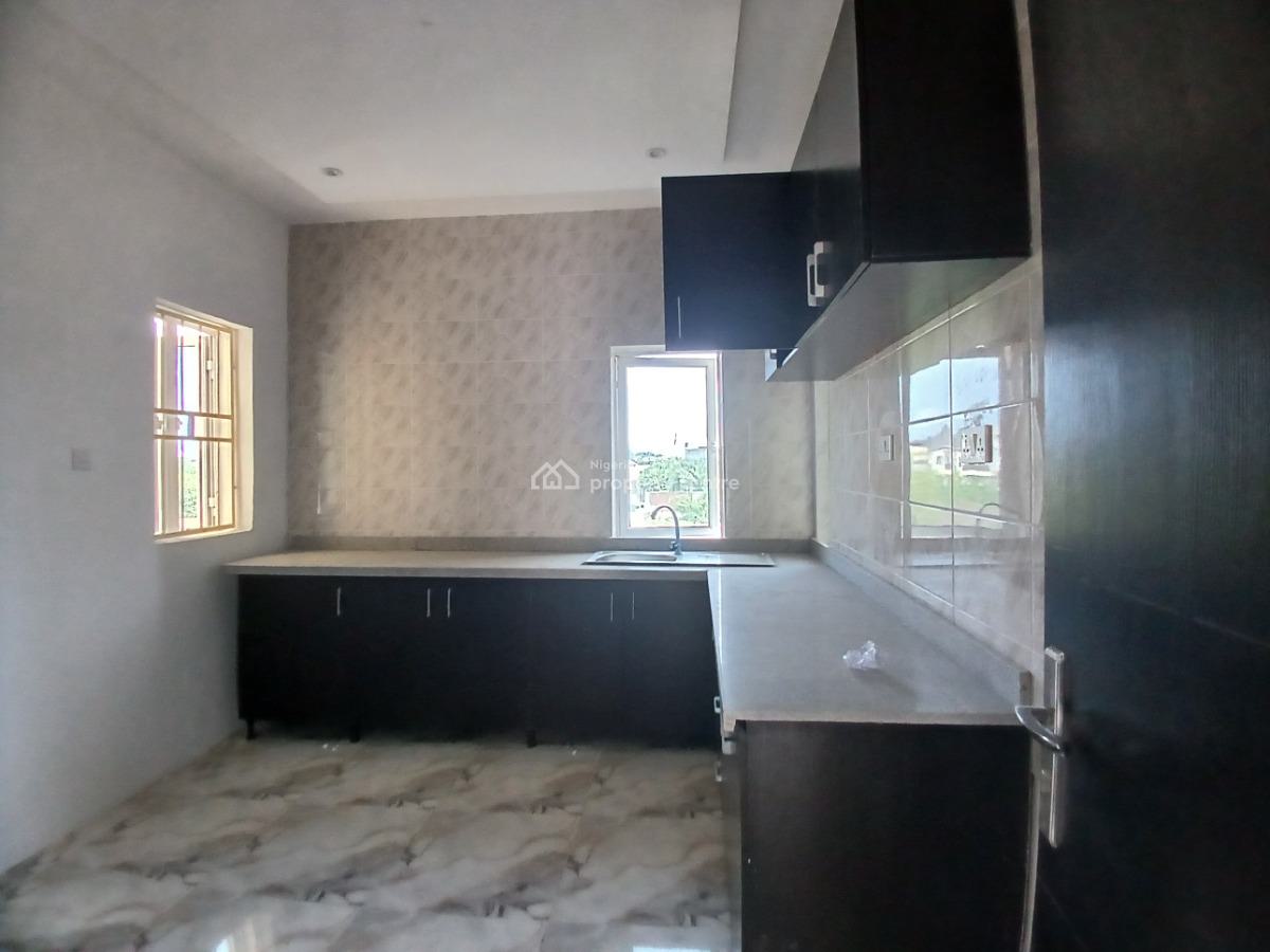 a Newly Built Luxury 3-bedroom Flat in a Serene Location, Ogunfayo Awoyaya, Awoyaya, Ibeju Lekki, Lagos, Flat / Apartment for Rent