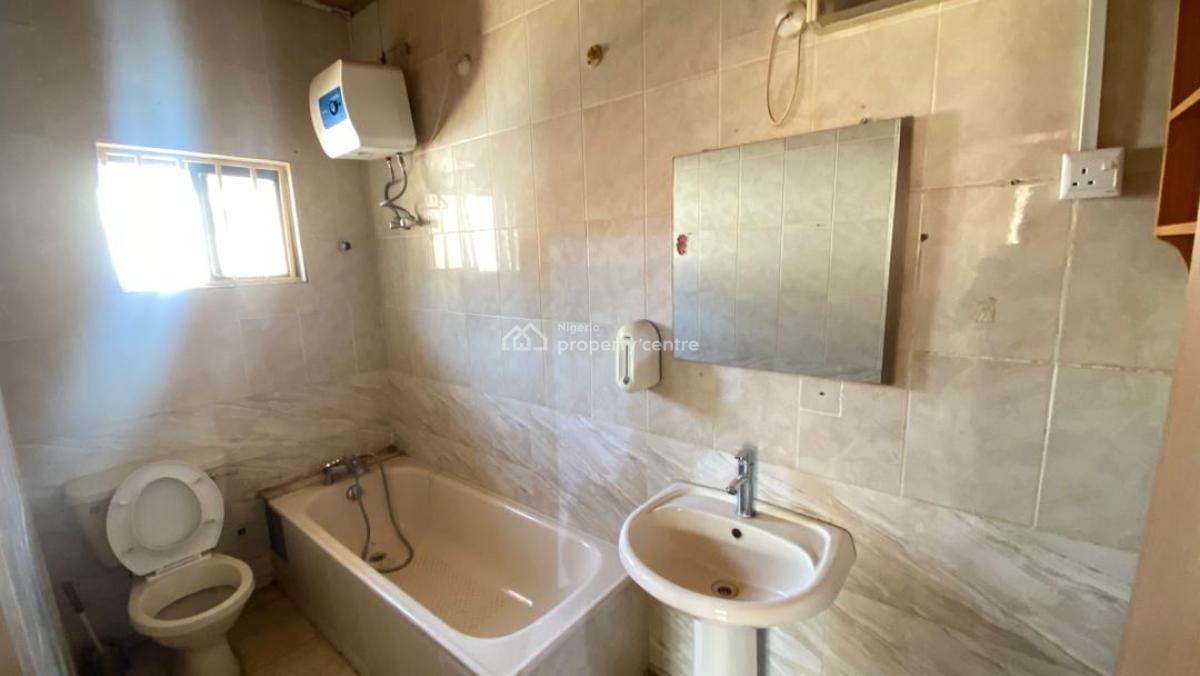 Well Renovated 5 Bedroom Fully Detached Mansion with 2room Bq, Maitama Abuja Diplomatic Zone, Maitama District, Abuja, Detached Duplex for Rent