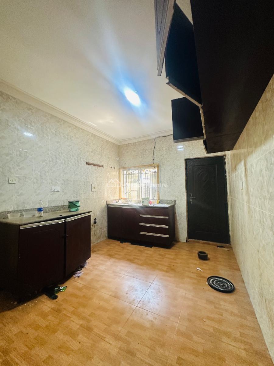 Specious 3bedrooms Apartment, Lekki, Lagos, Flat / Apartment for Rent