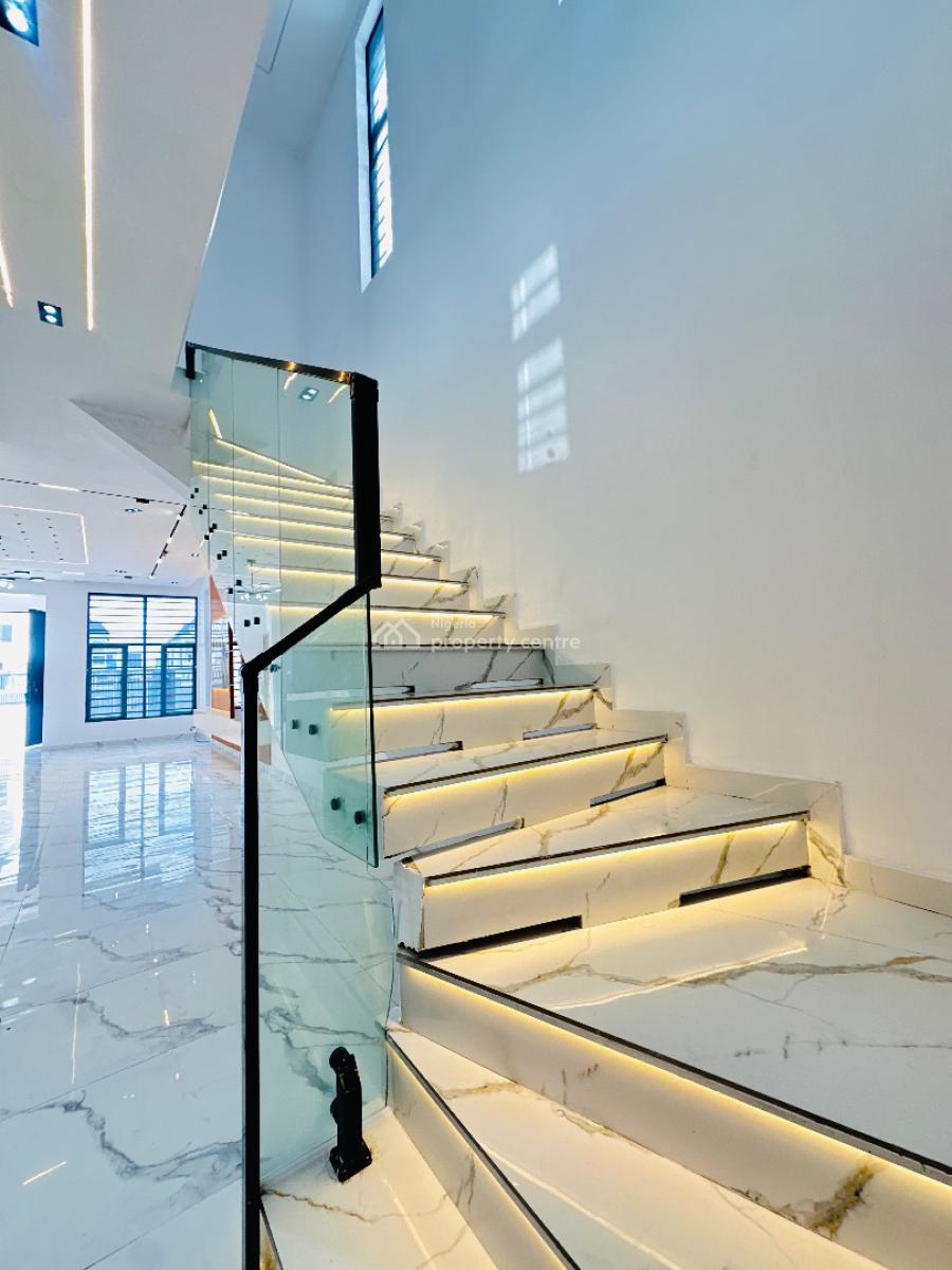 5bedrooms Detached Duplex with Bq Available, Vgc, Lekki, Lagos, Detached Duplex for Sale