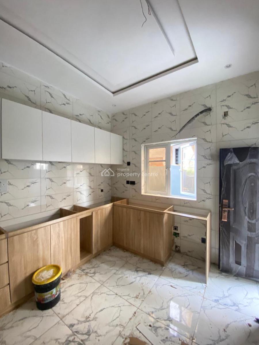 Specious 3bedrooms Apartment, Sangotedo, Lekki, Lagos, House for Sale