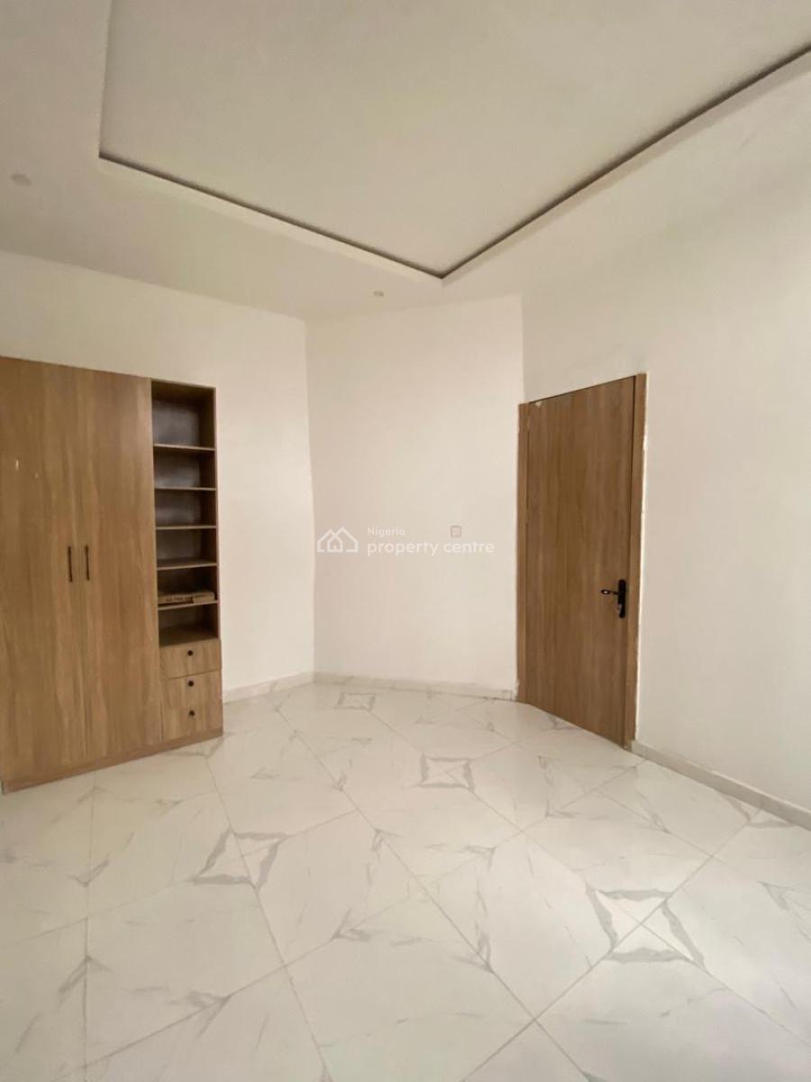 Specious 4bedrooms Semi Detached Duplex with Bq, Sangotedo, Lekki, Lagos, Semi-detached Duplex for Sale