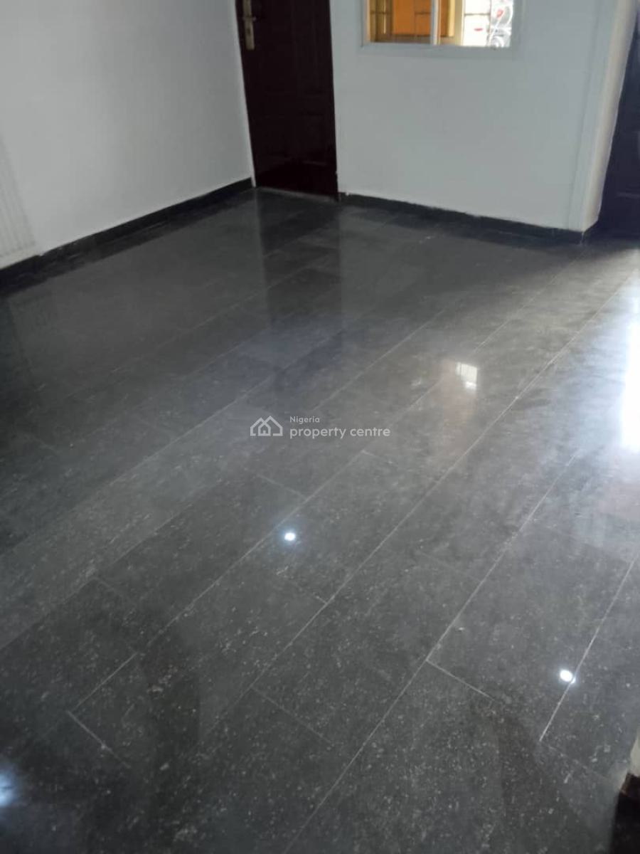 Lovely 2  Bedroom Flat (downstairs)  Available at Itedo Estate, Itedo Estate, Lekki Phase 1, Lekki, Lagos, Flat / Apartment for Rent