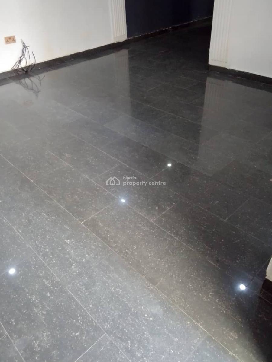 Lovely 2  Bedroom Flat (downstairs)  Available at Itedo Estate, Itedo Estate, Lekki Phase 1, Lekki, Lagos, Flat / Apartment for Rent