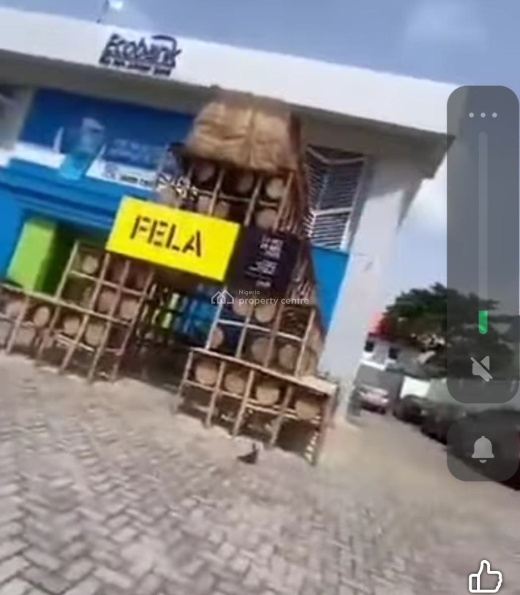 1050sqm Commercial Building Formally Used By a Bank, Ajose Adeogun, Victoria Island (vi), Lagos, Commercial Property for Sale