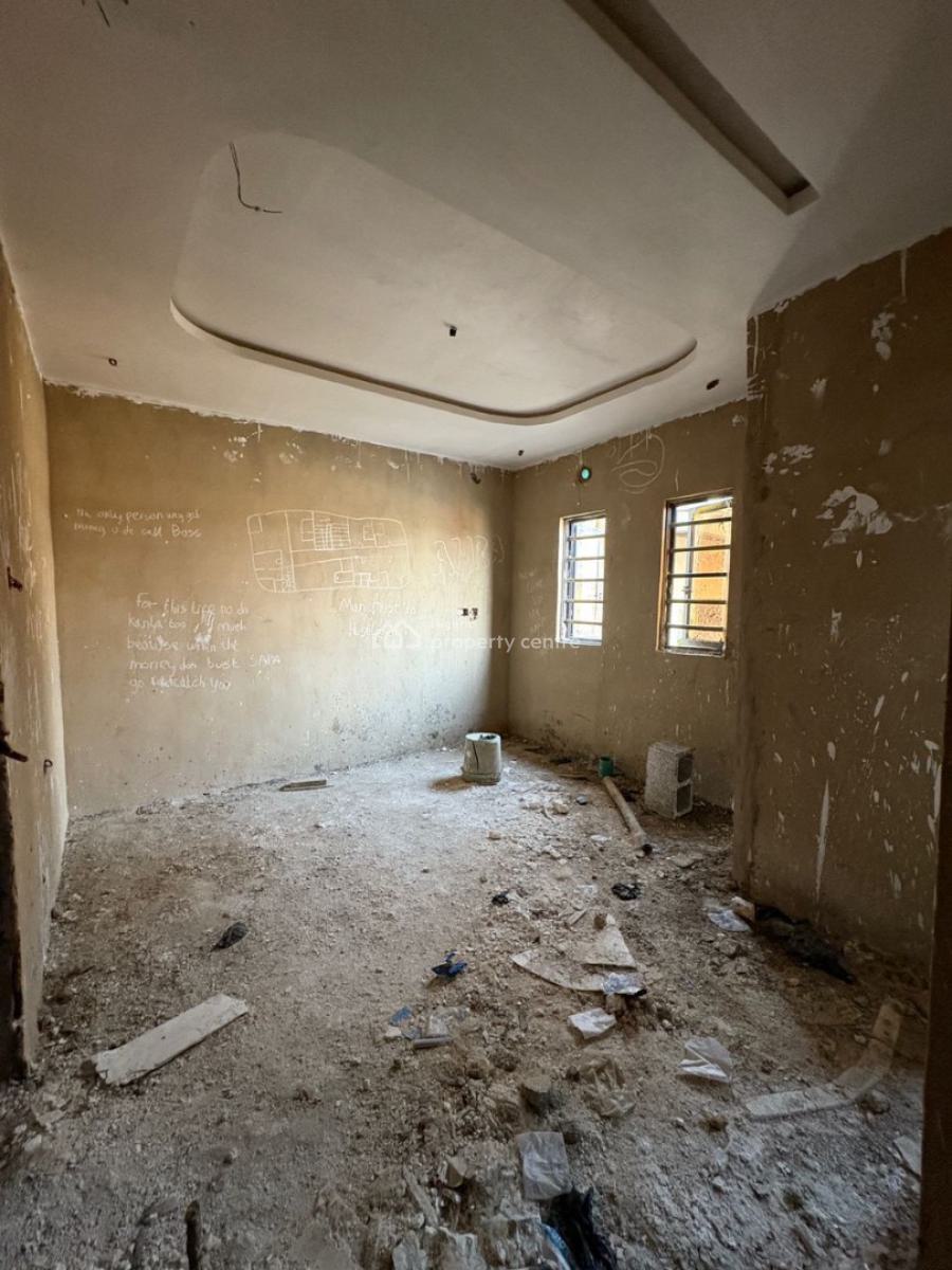 Affordable Long Lease Investment Close to The Airport, Make 7m Annually From a Luxury 18years Long Lease,close to Ikeja Airpo, Obanikoro, Shomolu, Lagos, Block of Flats for Sale