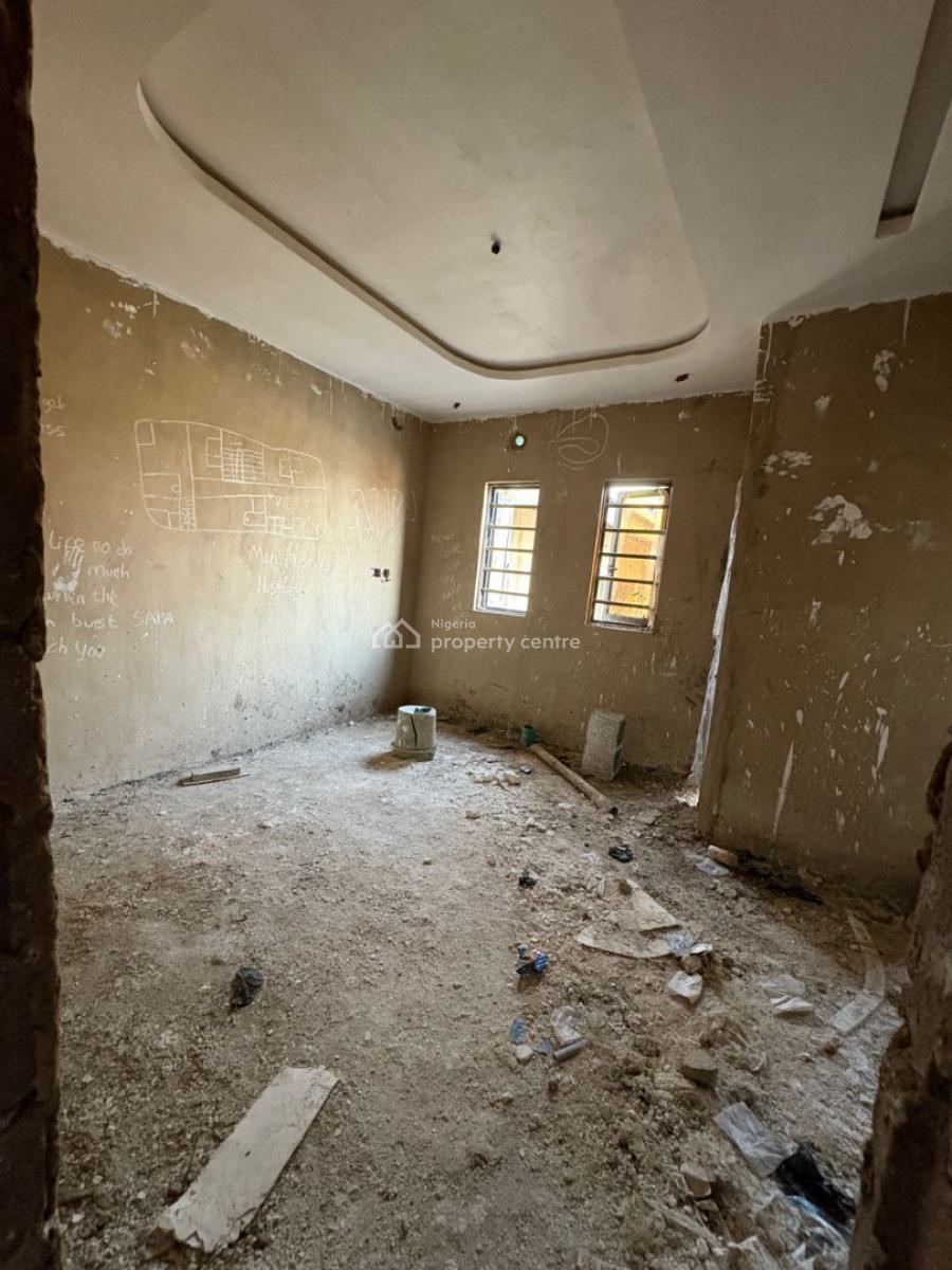 Affordable Long Lease Investment Close to The Airport, Make 7m Annually From a Luxury 18years Long Lease,close to Ikeja Airpo, Obanikoro, Shomolu, Lagos, Block of Flats for Sale