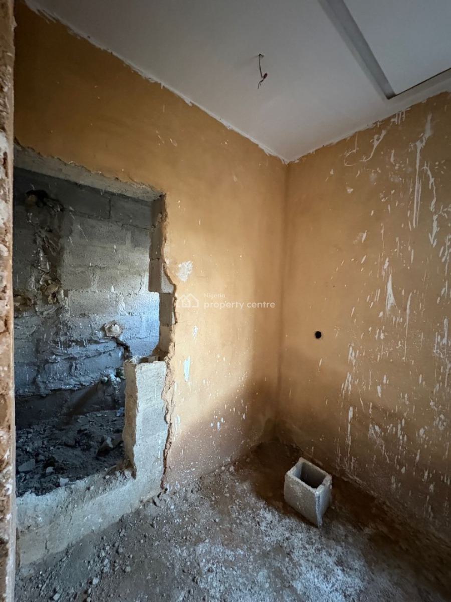 Affordable Long Lease Investment Close to The Airport, Make 7m Annually From a Luxury 18years Long Lease,close to Ikeja Airpo, Obanikoro, Shomolu, Lagos, Block of Flats for Sale