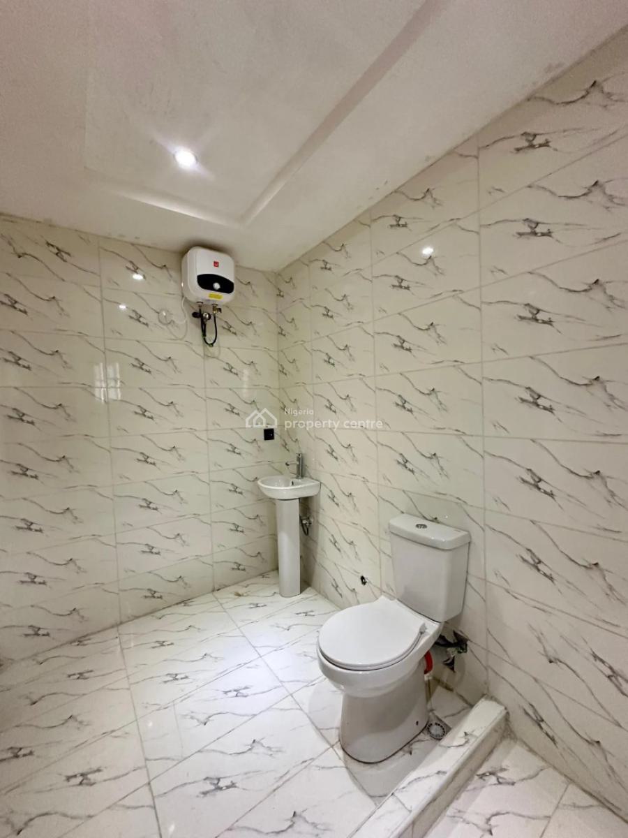 Lovely 4 Bedroom Terrace Duplex with Bq, Lekki Phase 1, Lekki Phase 1, Lekki, Lagos, Terraced Duplex for Rent