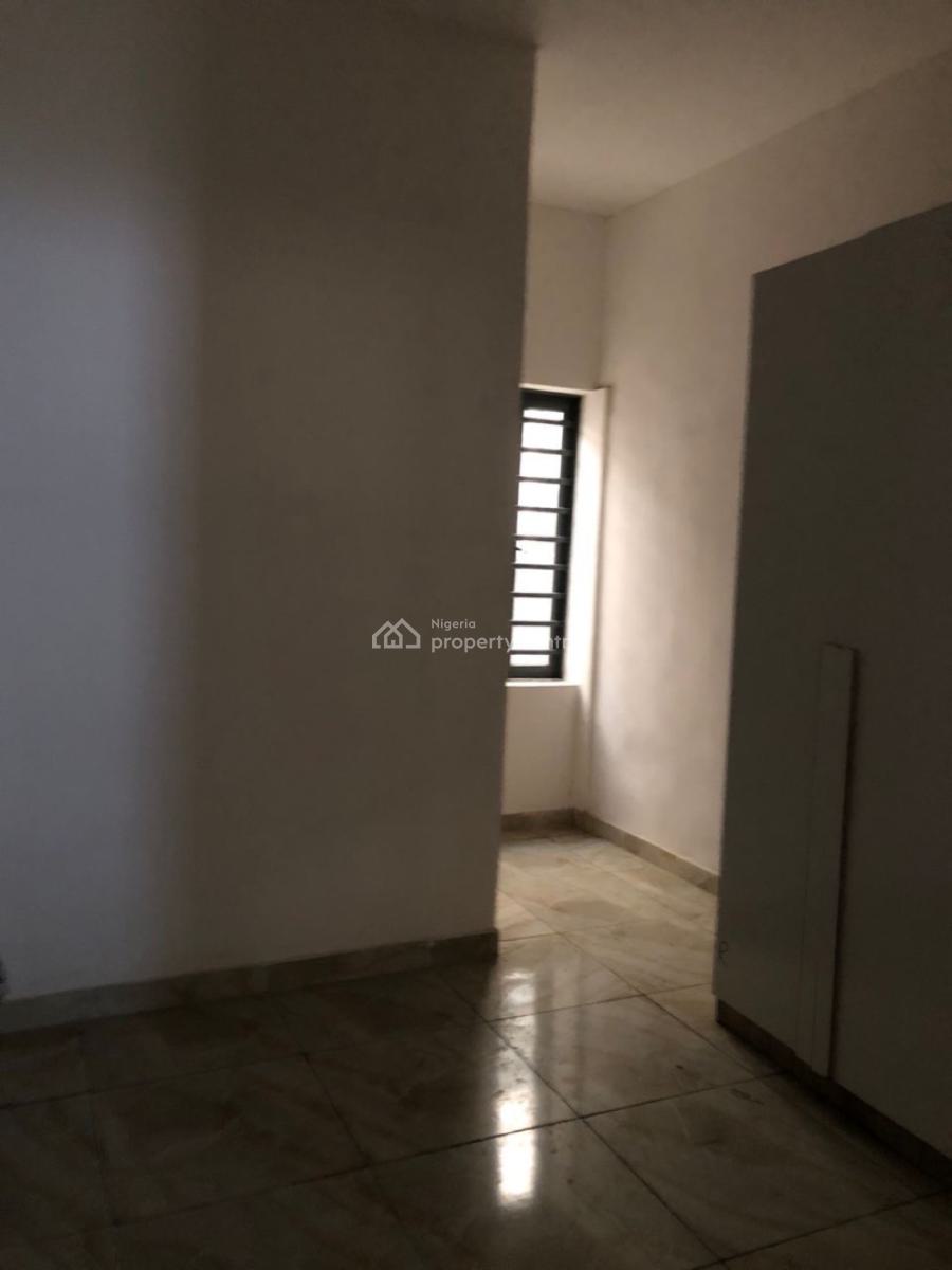 Well Built 4 Bedrooms Terrace Duplex, Ikota, Lekki, Lagos, Terraced Duplex for Sale