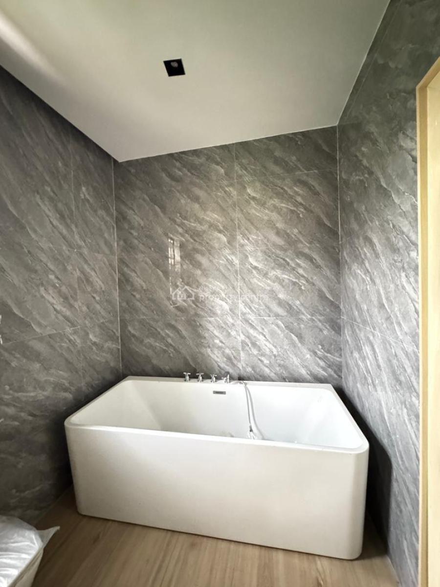 Alluring Built 4 Bedroom Terrace Duplex with Bq, Gbagada, Lagos, Terraced Duplex for Sale