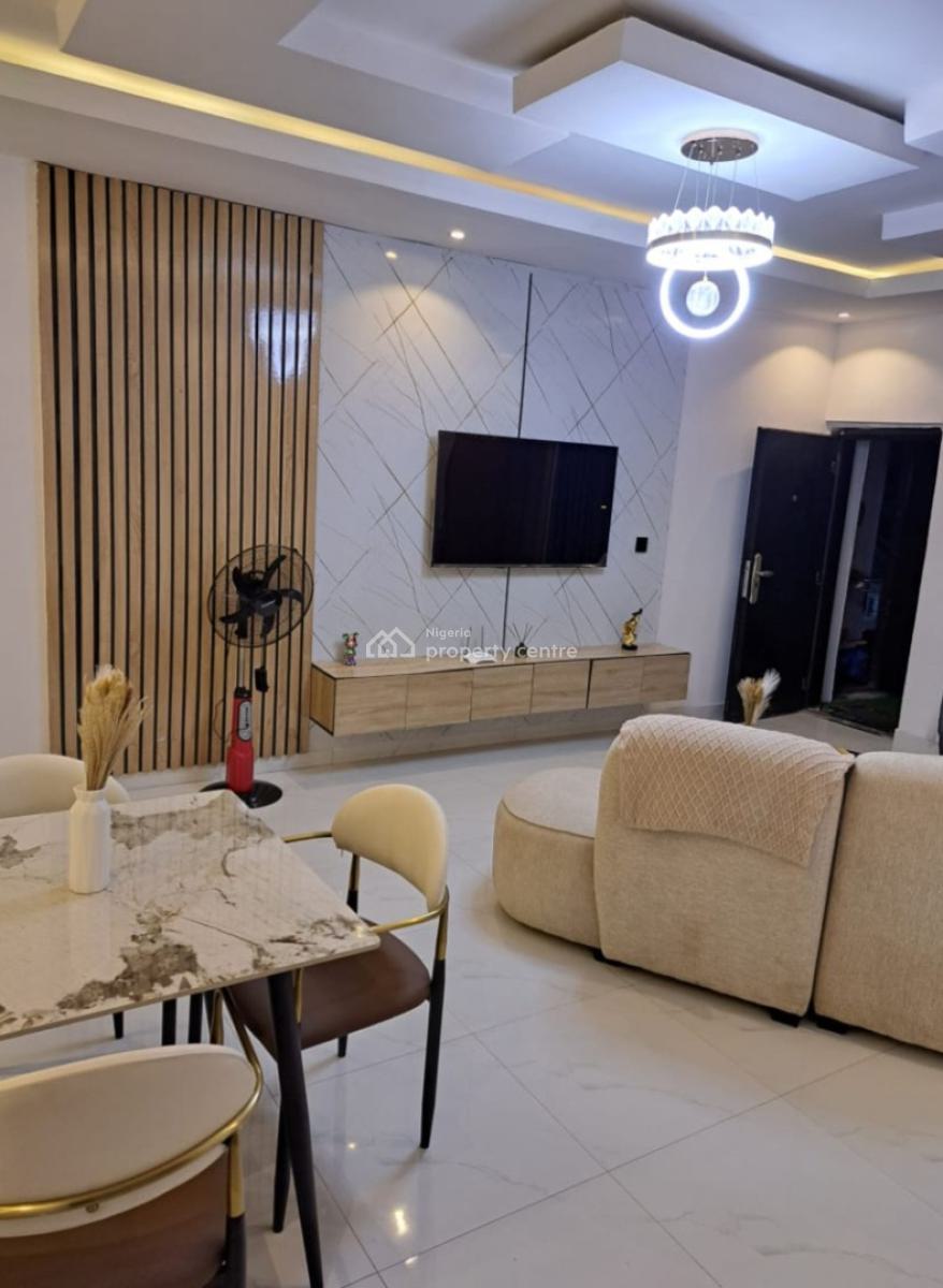 Well-managed 2 Bedroom in Cedar County Estate, Sangotedo, 05 Dr Efosa, Cedar County, Hotbread Bustop, Thera Peace, Sangotedo, Ajah, Lagos, Flat / Apartment Short Let