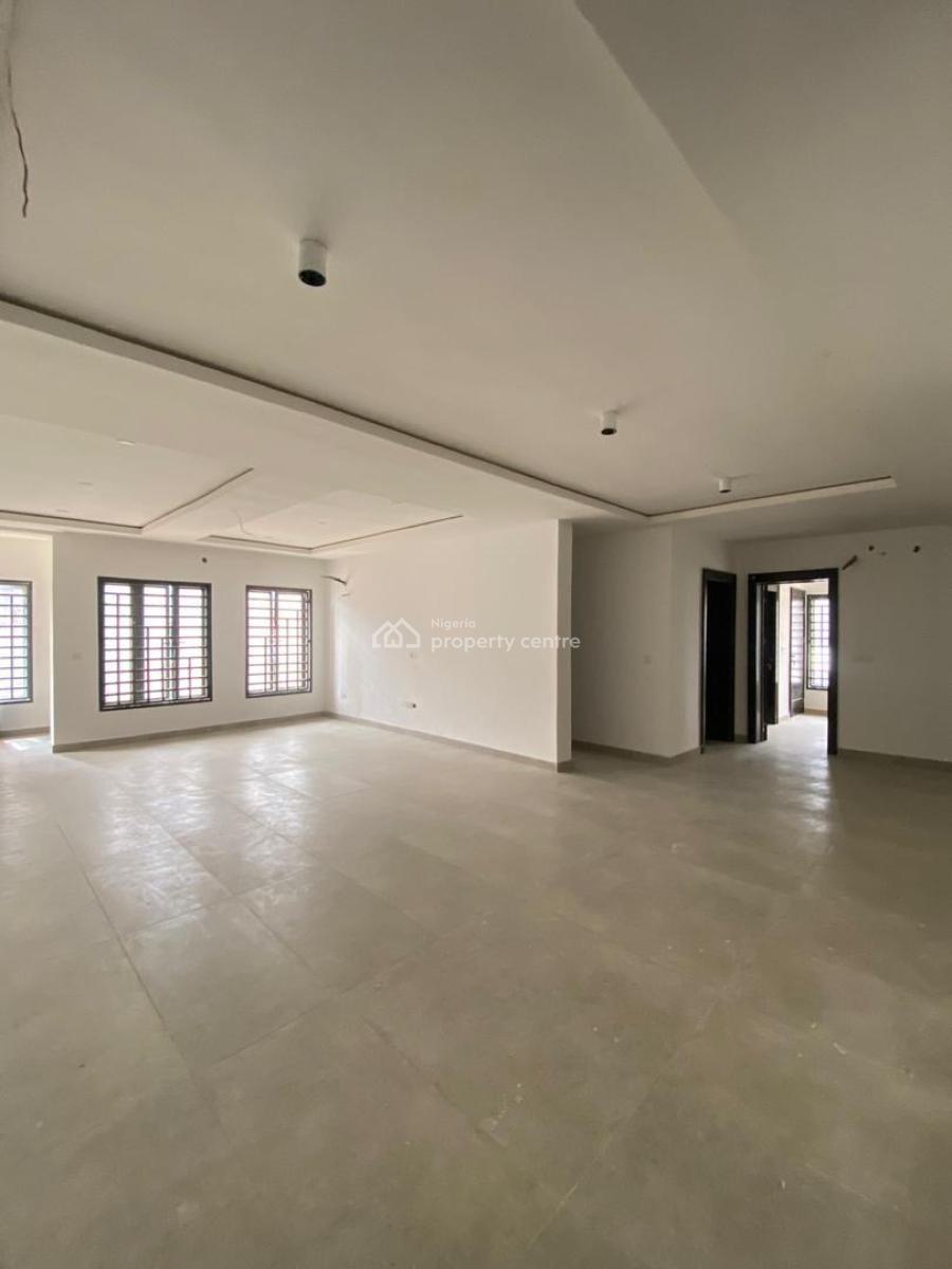 Spacious 4-bedroom Apartment with Boys Quarters,, Lekki Phase 1, Lekki Phase 1, Lekki, Lagos, Block of Flats for Sale