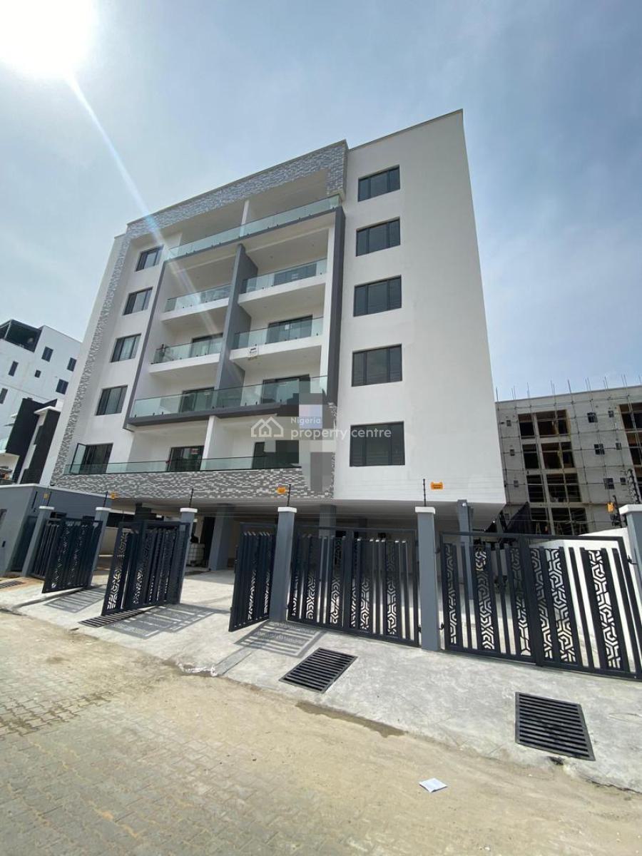 Spacious 2-bedroom Apartment with Boys Quarters,, Lekki Phase 1, Lekki Phase 1, Lekki, Lagos, Block of Flats for Sale