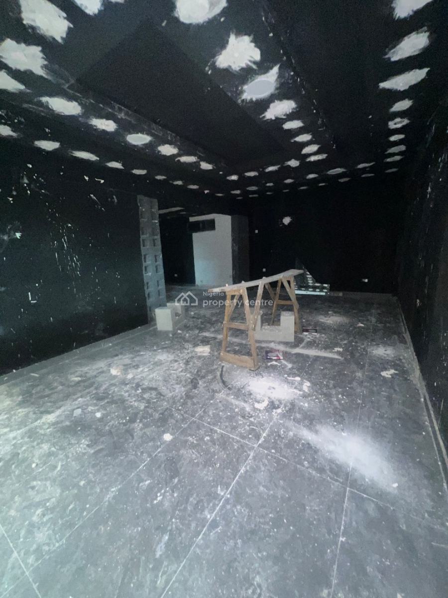 a Serviced First Floor Shop Measuring 65sqm at Lekki Phase 1, Admiralty Way Lekki Phase 1, Lekki Phase 1, Lekki, Lagos, Shop for Rent