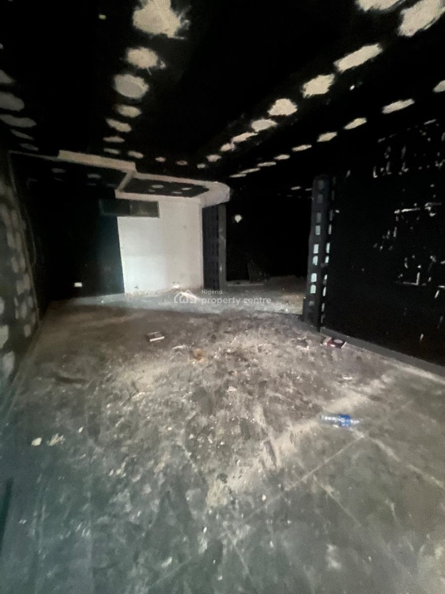 a Serviced First Floor Shop Measuring 65sqm at Lekki Phase 1, Admiralty Way Lekki Phase 1, Lekki Phase 1, Lekki, Lagos, Shop for Rent