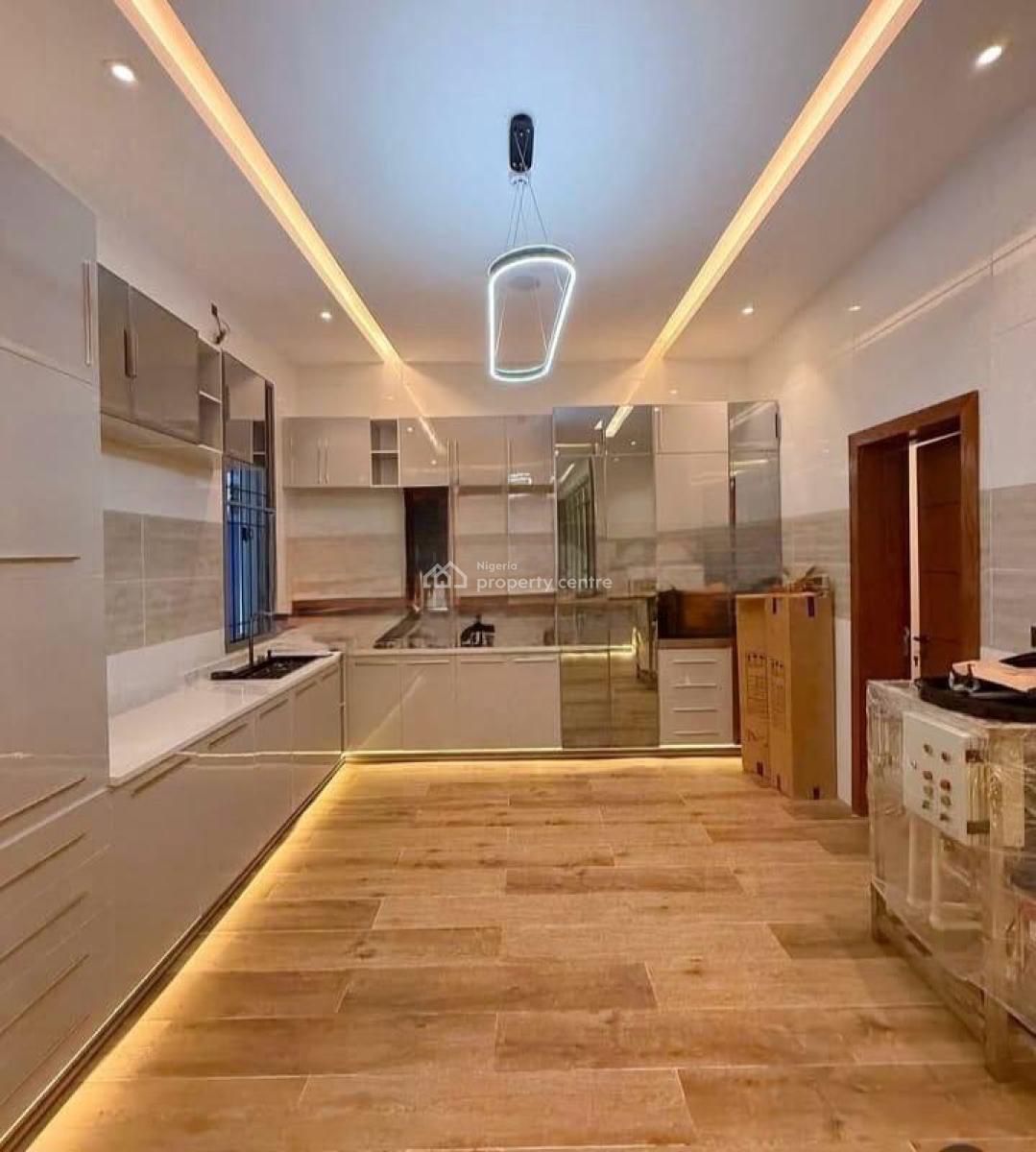 5 Bedroom Detached House + Swimming Pool, Ikoyi Lagos, Ikoyi, Lagos, Detached Duplex for Sale