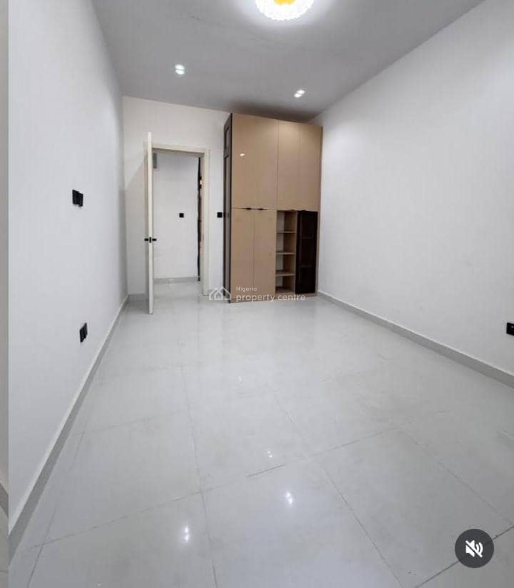 Luxury  2bedroom Apartment, Ologolo, Lekki, Lagos, Flat / Apartment for Rent