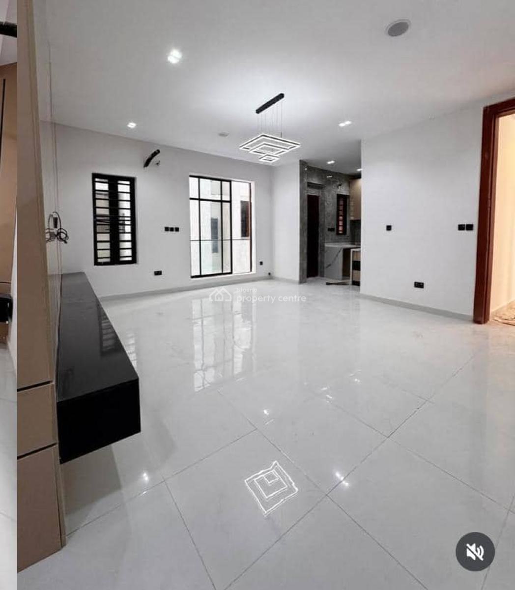 Luxury  2bedroom Apartment, Ologolo, Lekki, Lagos, Flat / Apartment for Rent