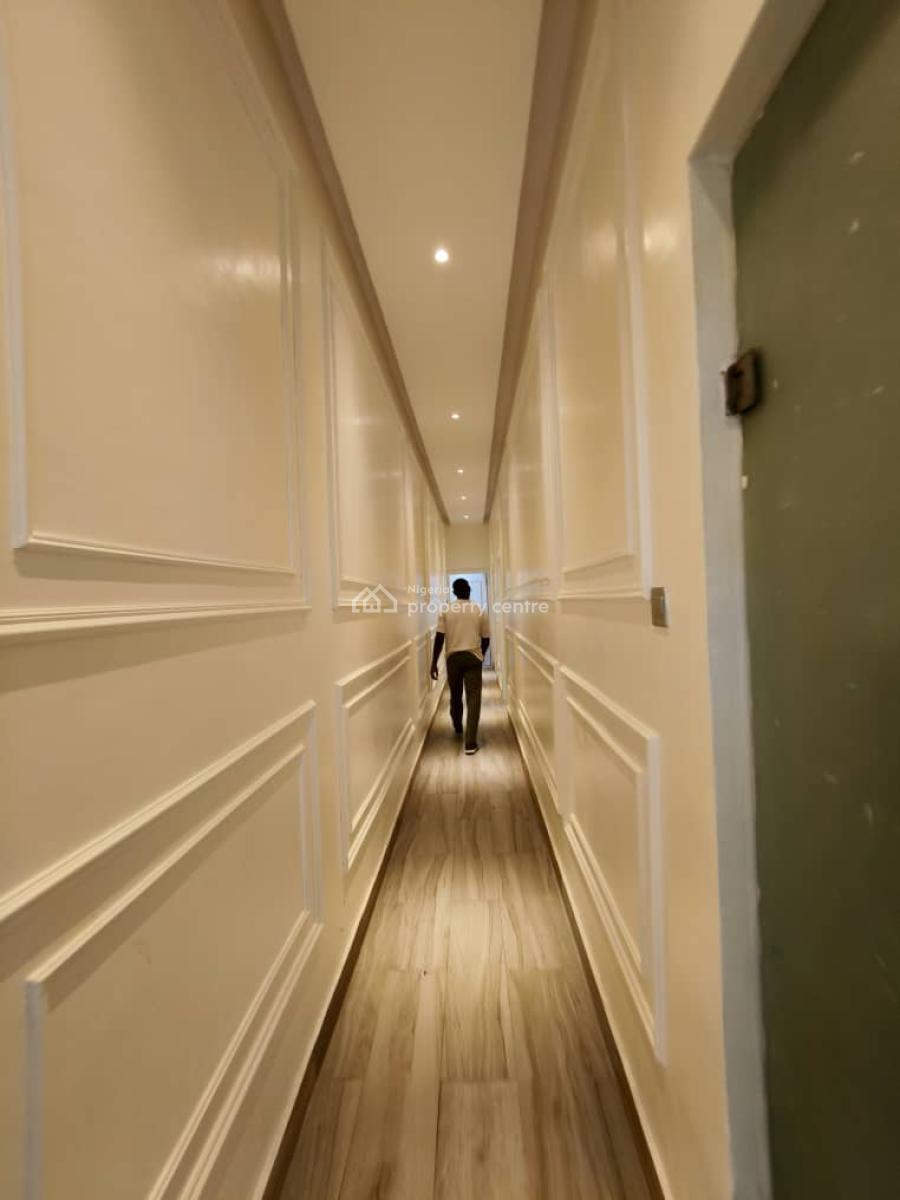 Luxury Well Remodeled Serviced 3 Bedroom Penthouse Apartment Plus Bq, Off Bourdillon Road, Old Ikoyi, Ikoyi, Lagos, Flat / Apartment for Rent