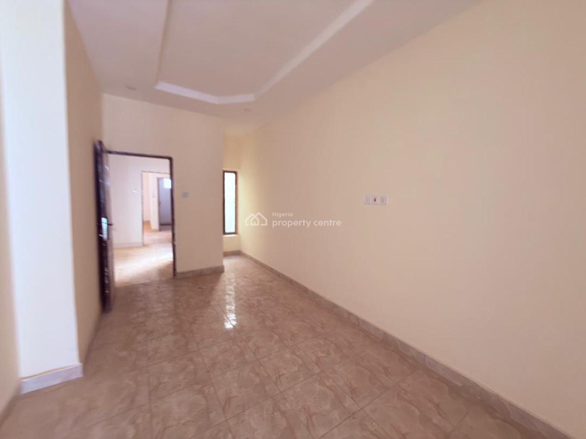 Gaduwa Listing 3 Beds Terrace with a Bq  Fully Finished, Gaduwa, Abuja, Terraced Duplex for Sale