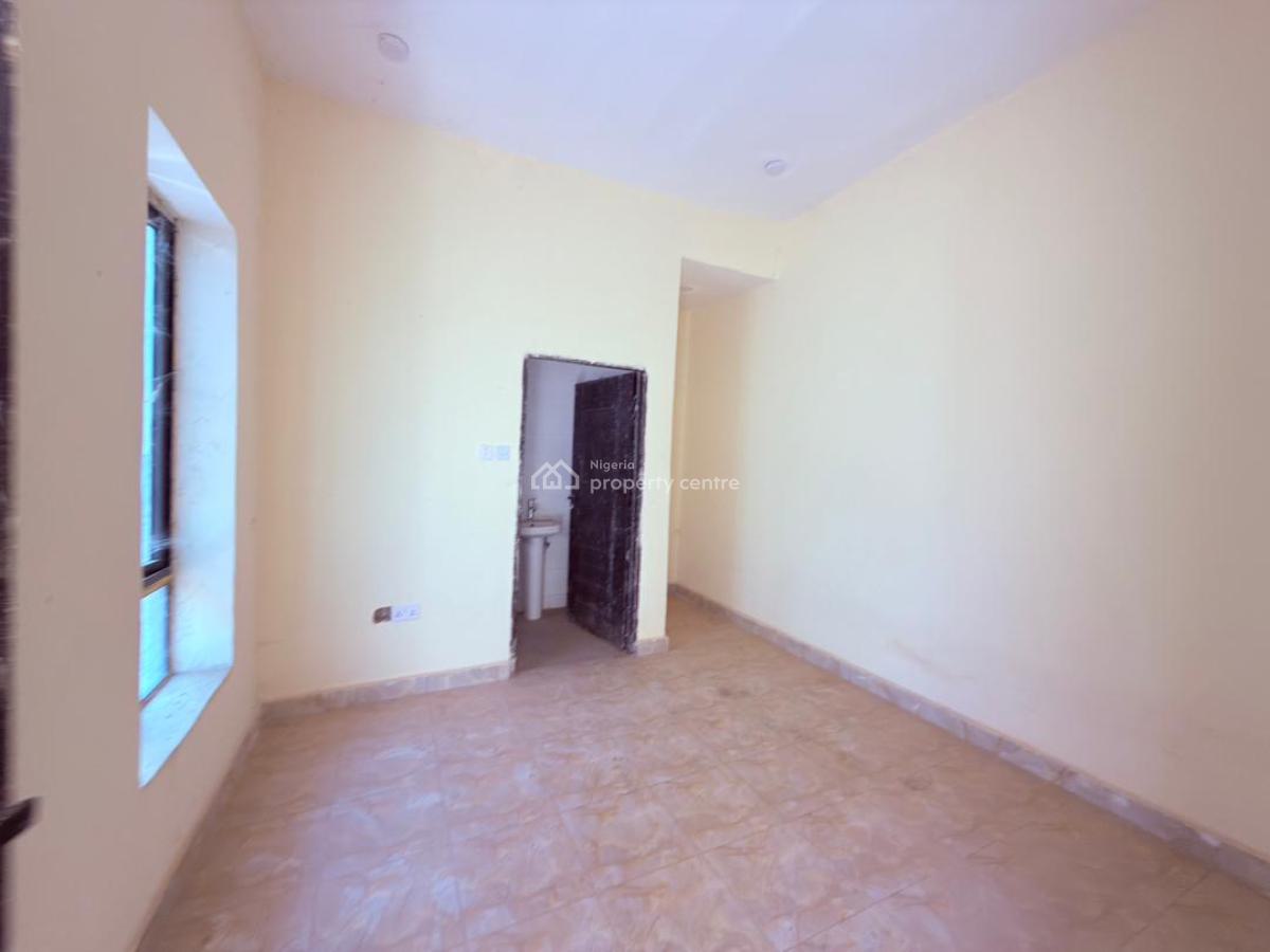 Gaduwa Listing 3 Beds Terrace with a Bq  Fully Finished, Gaduwa, Abuja, Terraced Duplex for Sale