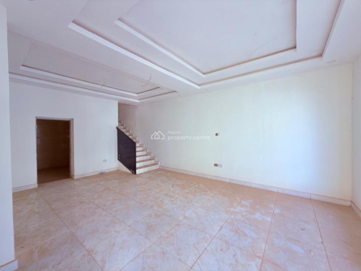 Gaduwa Listing 3 Beds Terrace with a Bq  Fully Finished, Gaduwa, Abuja, Terraced Duplex for Sale