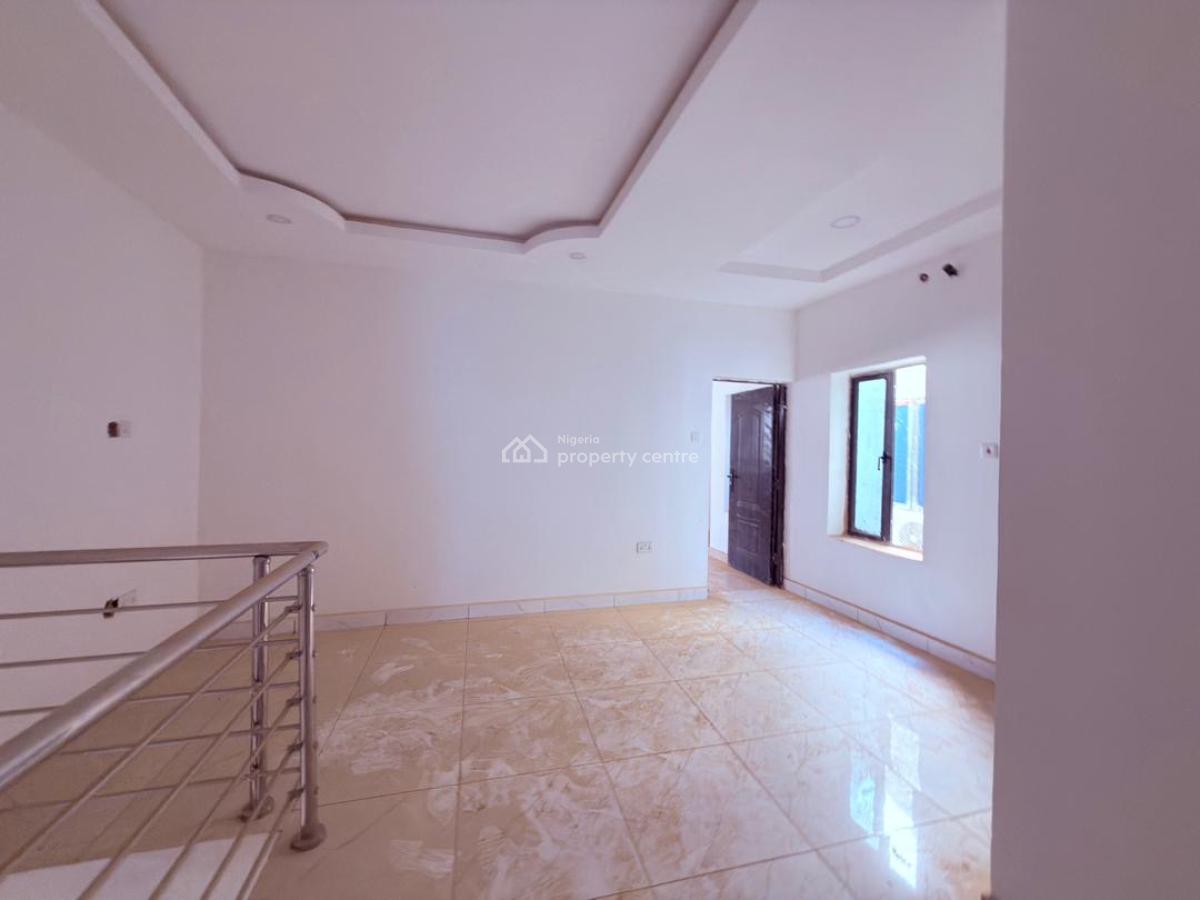 Gaduwa Listing 3 Beds Terrace with a Bq  Fully Finished, Gaduwa, Abuja, Terraced Duplex for Sale