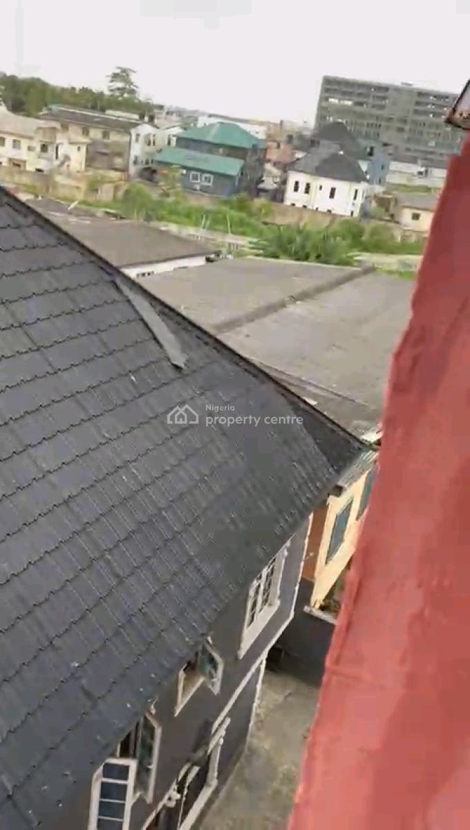 a Well Built and Standard Mini Flat, Obanikoro, Shomolu, Lagos, Mini Flat (room and Parlour) for Rent