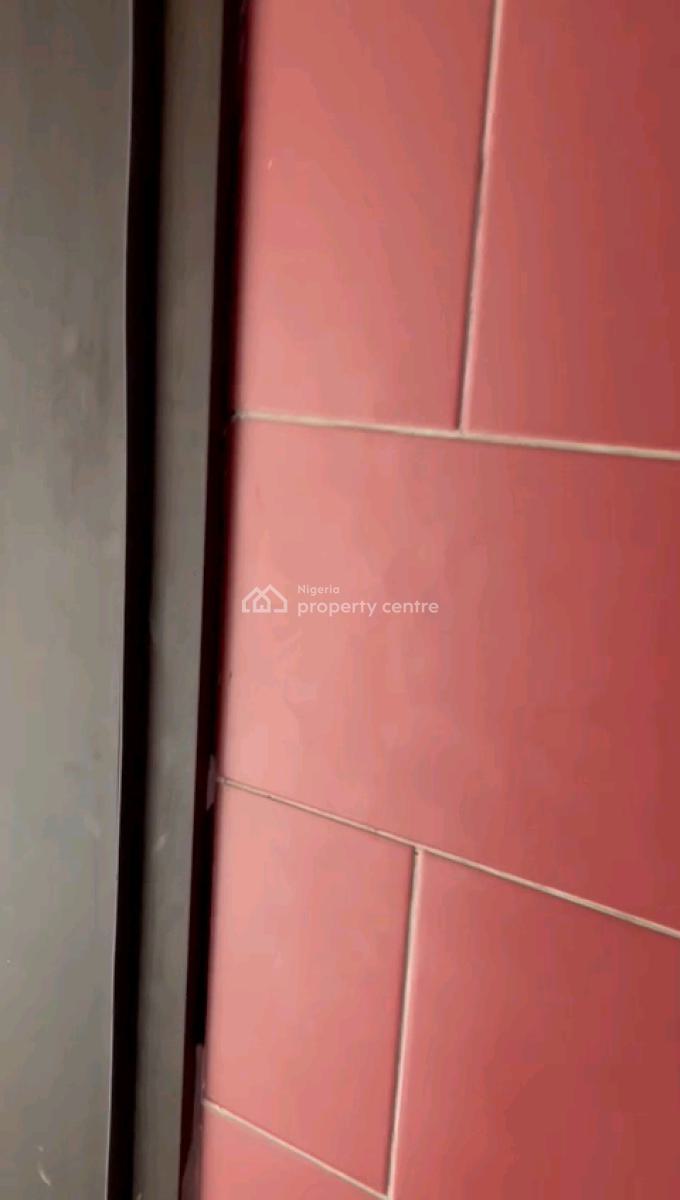 a Well Built and Standard Mini Flat, Obanikoro, Shomolu, Lagos, Mini Flat (room and Parlour) for Rent