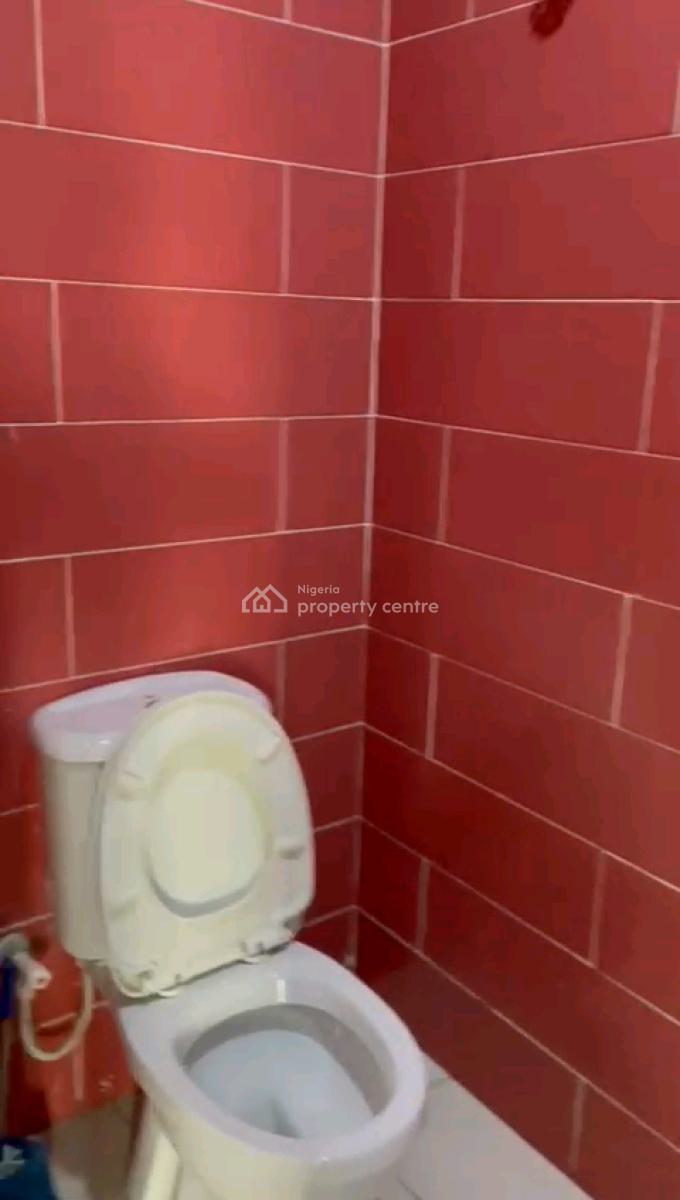 a Well Built and Standard Mini Flat, Obanikoro, Shomolu, Lagos, Mini Flat (room and Parlour) for Rent