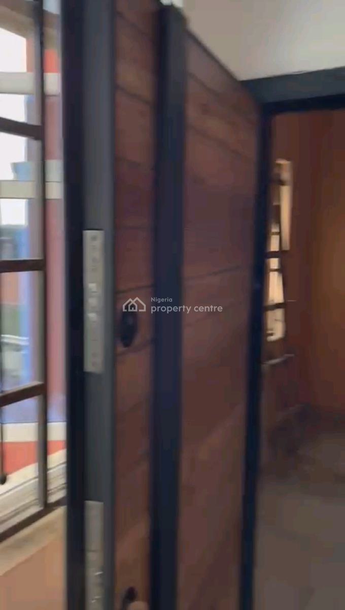 a Well Built and Standard Mini Flat, Obanikoro, Shomolu, Lagos, Mini Flat (room and Parlour) for Rent