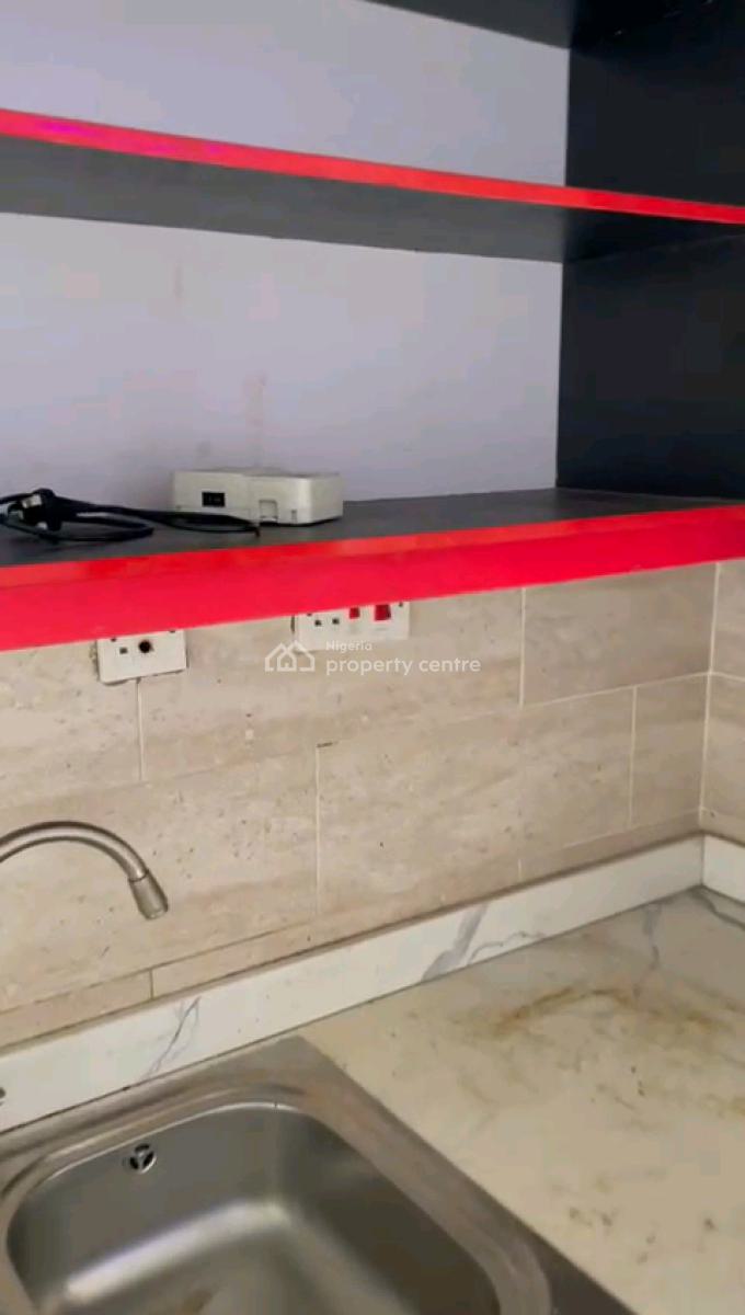 a Well Built and Standard Mini Flat, Obanikoro, Shomolu, Lagos, Mini Flat (room and Parlour) for Rent