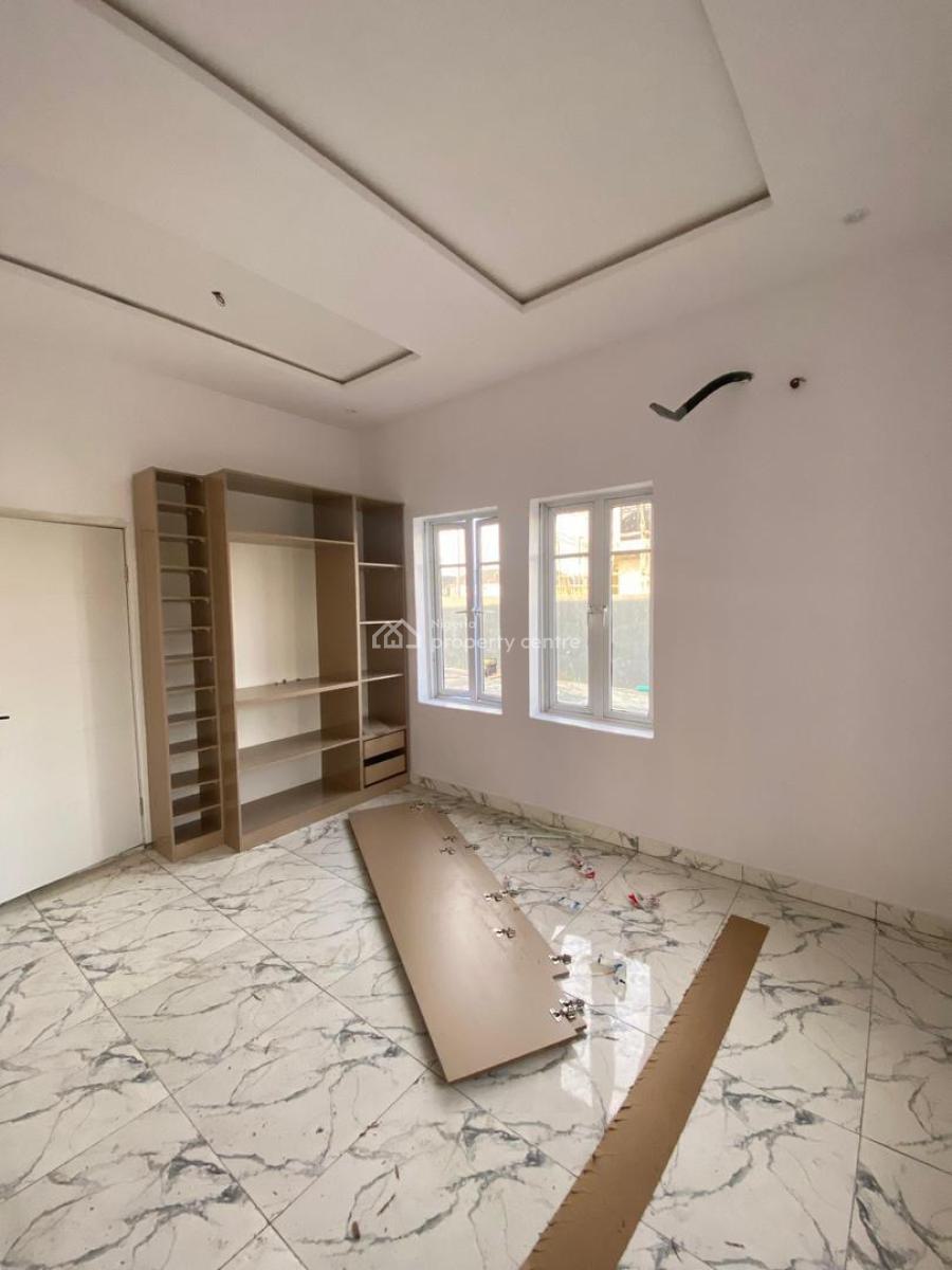 Spacious 3 Bedroom Apartment, Sangotedo, Ajah, Lagos, Flat / Apartment for Sale