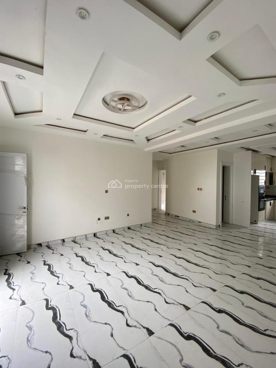 Spacious 2 Bedroom Apartment with Bq Across 4 Floors, Lekki Phase 1, Lekki, Lagos, Flat / Apartment for Sale