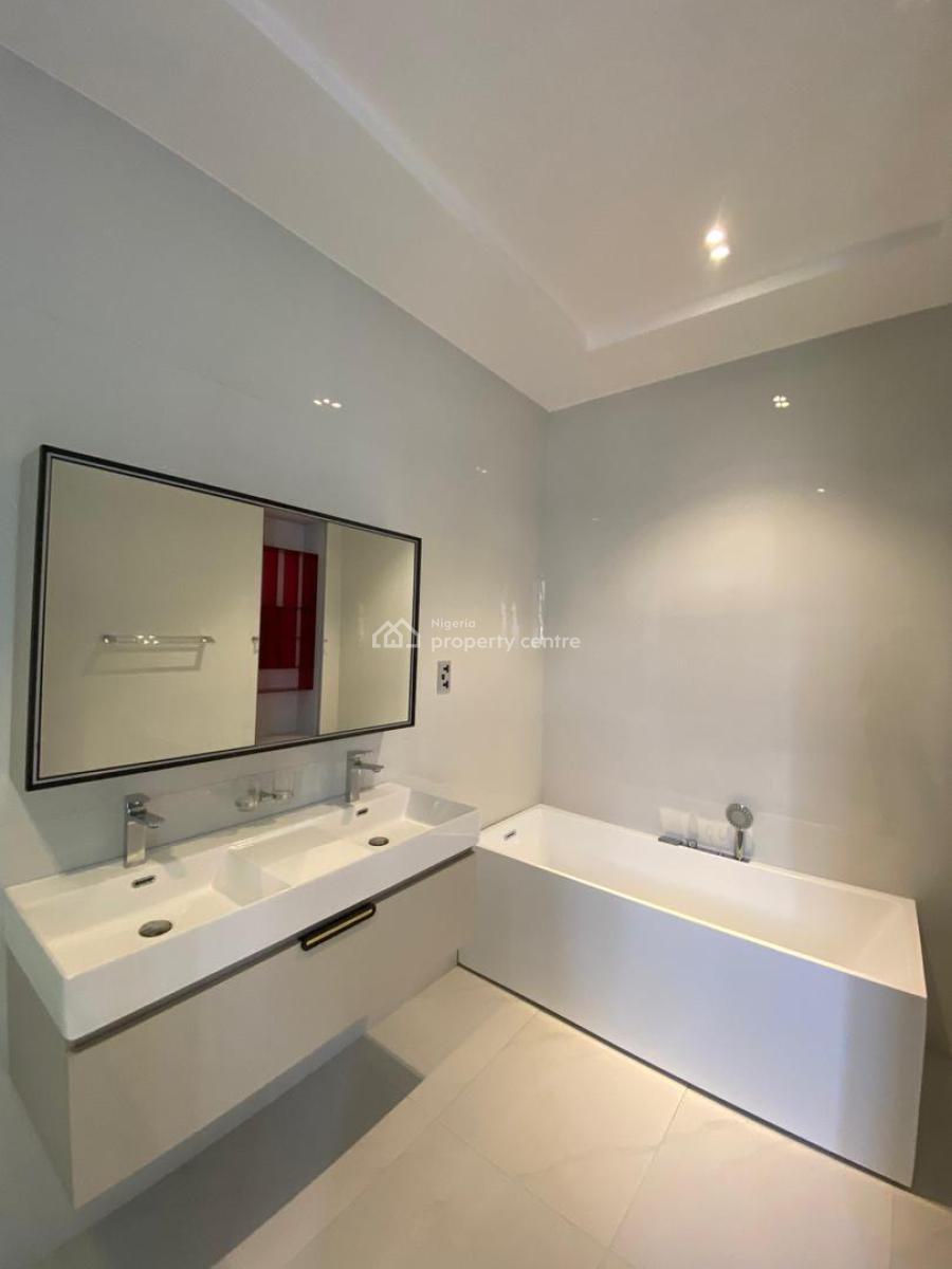 Spacious 5-bedroom Fully Detached Duplex with Boys Quarters, Lekki Phase 1, Lekki, Lagos, Detached Duplex for Sale