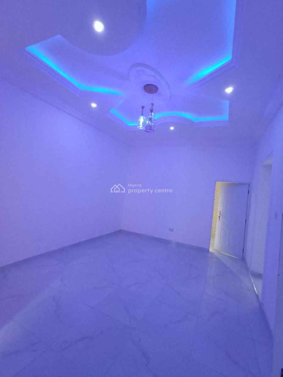 a Standard 2bedroom Flat, Opposite The Patron Before Novare Shoprite Ajah, Lekki Phase 2, Lekki, Lagos, Flat / Apartment for Rent