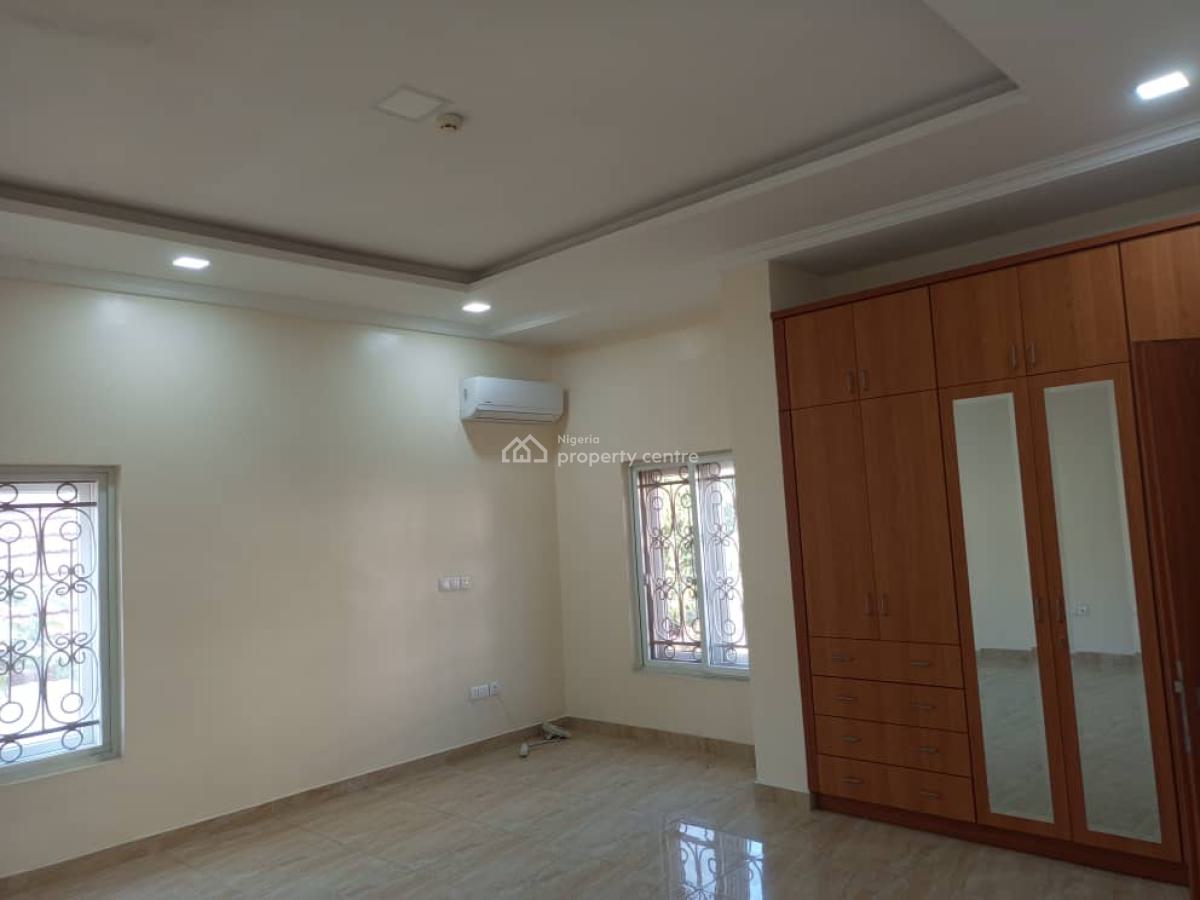 Berger Built Mini Estate of 10 Units of 7 Bedrooms Detached Duplex, Maitama District, Abuja, Detached Duplex for Sale