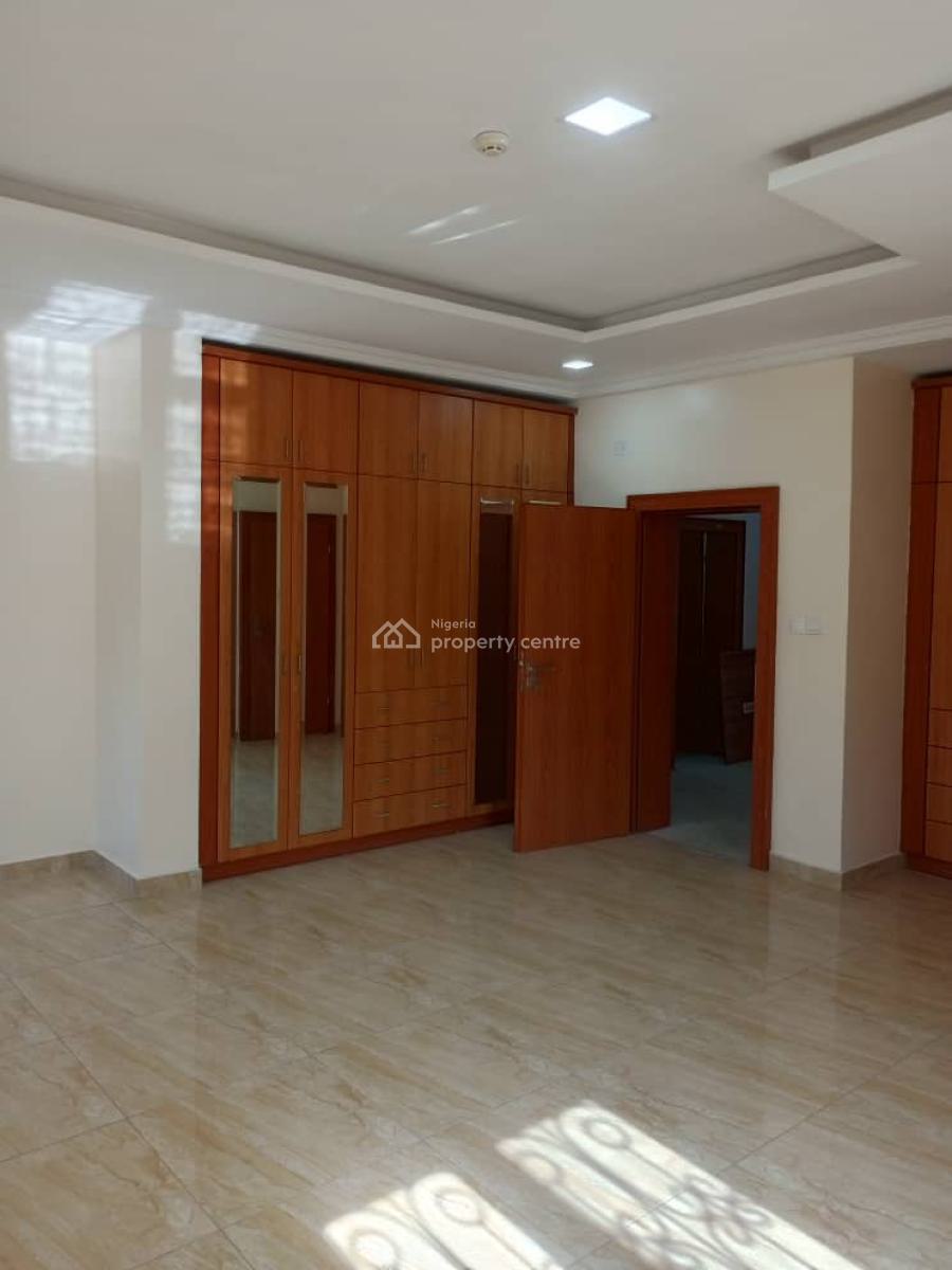 Berger Built Mini Estate of 10 Units of 7 Bedrooms Detached Duplex, Maitama District, Abuja, Detached Duplex for Sale