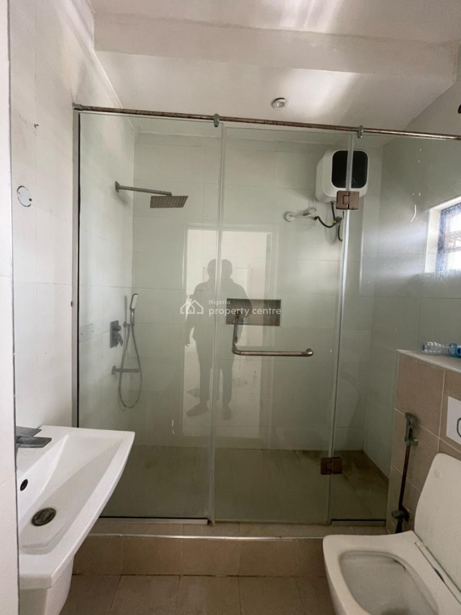 Executive Newly Built 3 Bedroom Apartment, Ologolo Lekki Lagos, Ologolo, Lekki, Lagos, Flat / Apartment for Rent